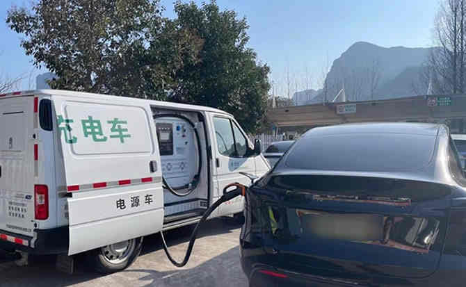 诸暨汽车搭电